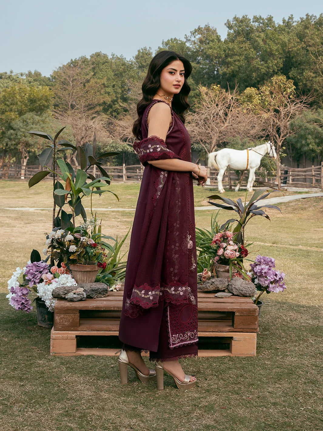 By Saminaz Lawn 3 Piece Suit – Printed Shirt, Trouser & Embroidered Dupatta (778)