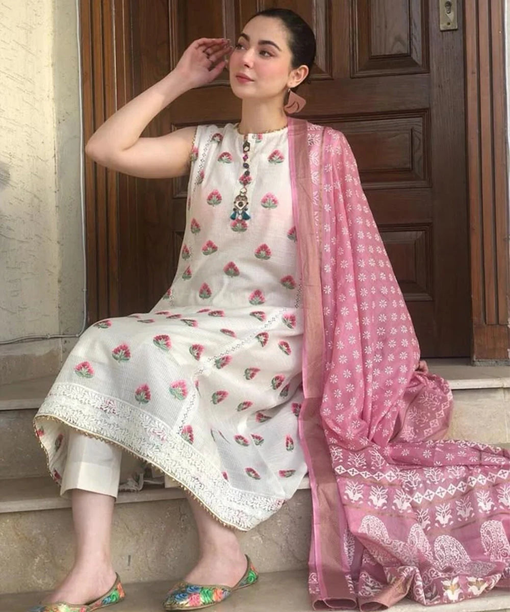 Unstitched Khaddar Suit with Digital Print & Organza Patch | 922
