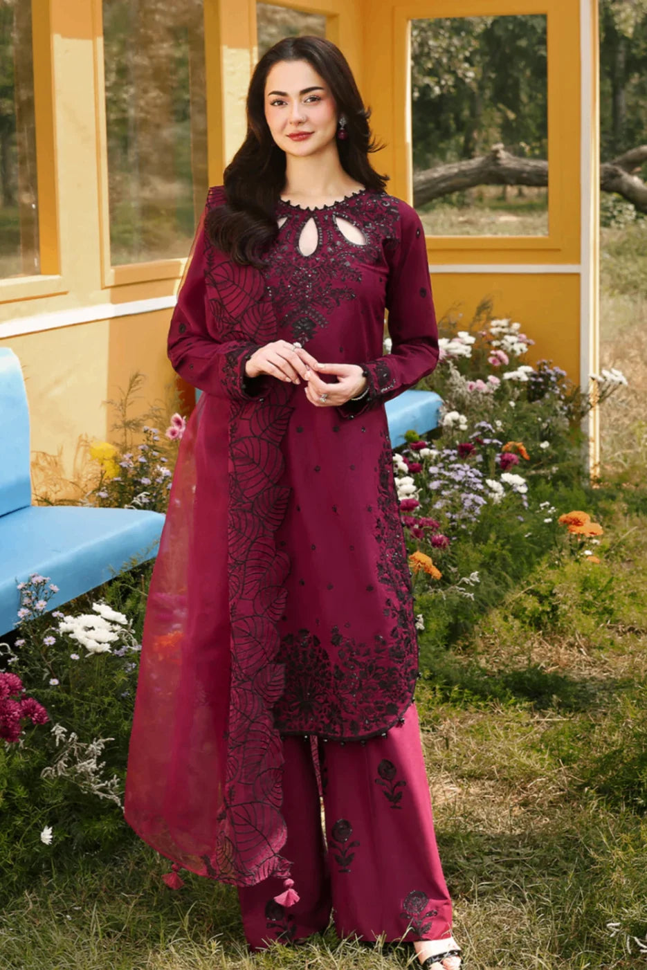 Dazzling Sequins Embroidered Lawn 3-Piece Suit with Khadi Net Embroidered Dupatta – 5273