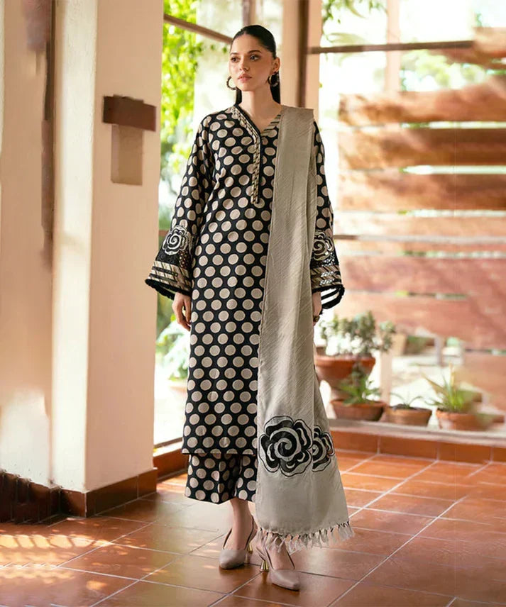 Lawn 3-Piece Suit 4004 with Fully Printed Shirt & Matching Lawn Dupatta – Coordinated Print Set