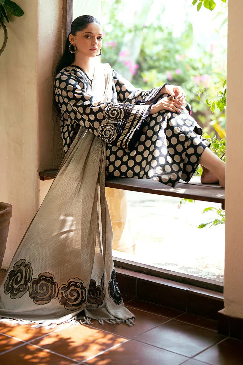 Lawn 3-Piece Suit 4004 with Fully Printed Shirt & Matching Lawn Dupatta – Coordinated Print Set