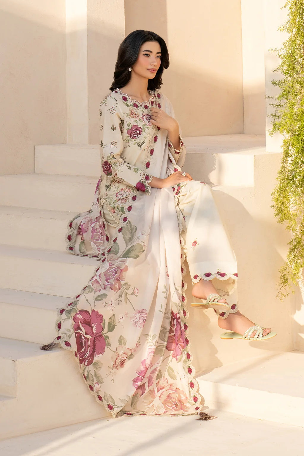 Unstitched Khaddar 3 Piece Dress with Organza Embellishment | 927