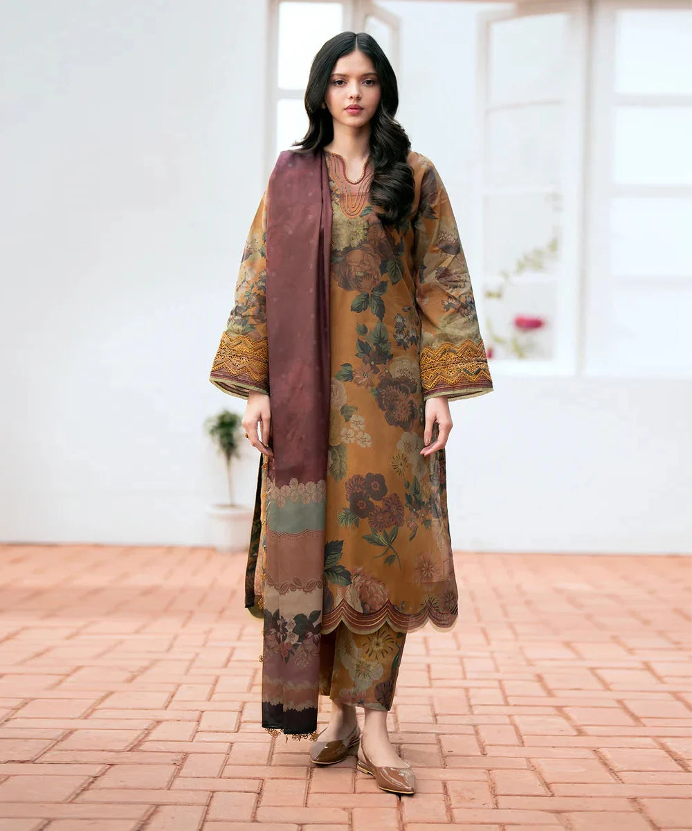 3PC Karandi Digital Printed Suit with Printed Dupatta & Trouser — 813