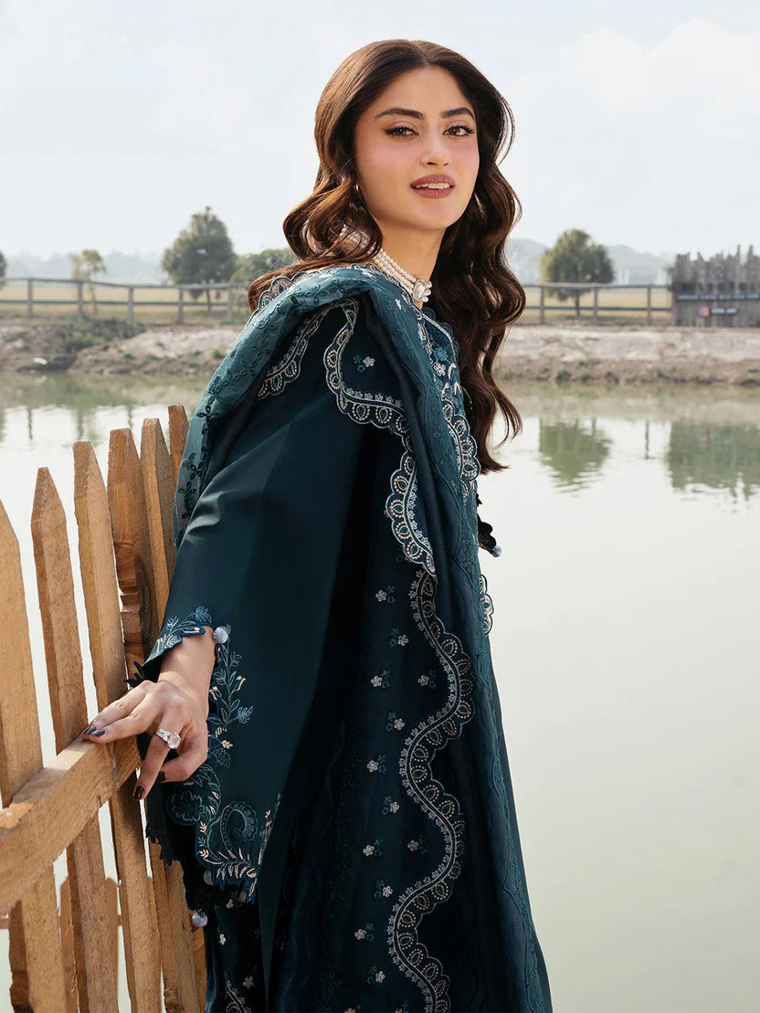 Vibrant Chikankari Embroidered Lawn 3-Piece Suit with Organza Embroidered Dupatta – 5283