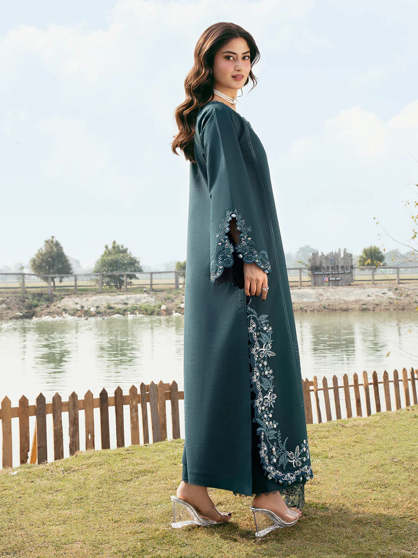 Vibrant Chikankari Embroidered Lawn 3-Piece Suit with Organza Embroidered Dupatta – 5283