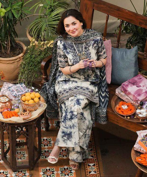 Digital Printed Khaddar Unstitched Dress with Organza Patch | 924