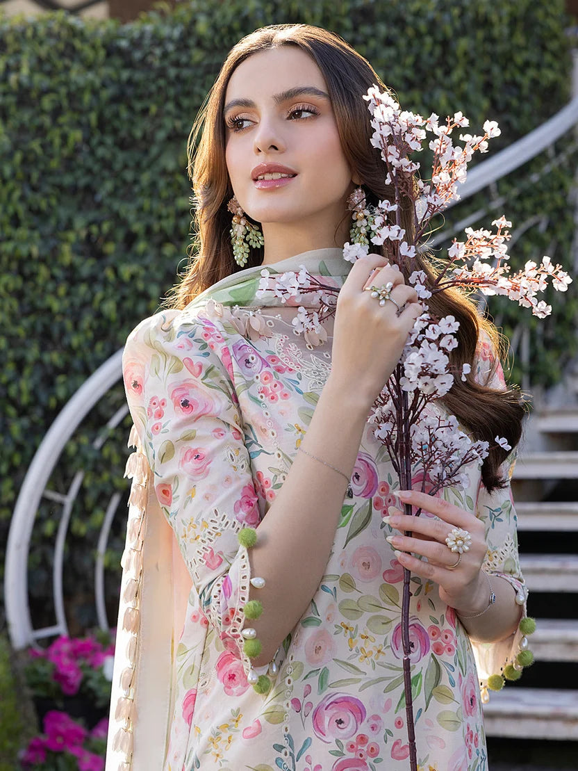 Khaddar Printed 3 Piece Unstitched Suit with Patch Detailing | 926